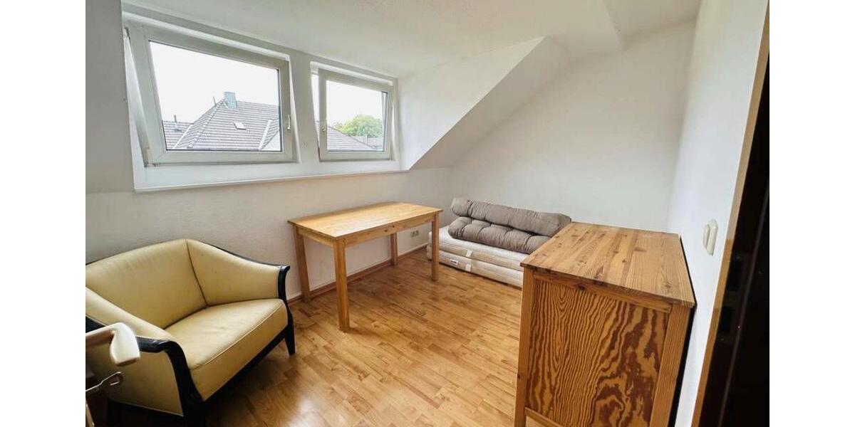 Dachgeschoßwohnung Essen Stadtbezirk IX - 2 Zimmer, 36 m&sup2;, 475&euro; | Angebot:26044668