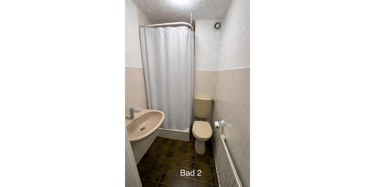 Erdgeschoßwohnung Essen Stadtbezirk IV - 4 Zimmer, 90 m&sup2;, 950&euro; | Angebot:26111299