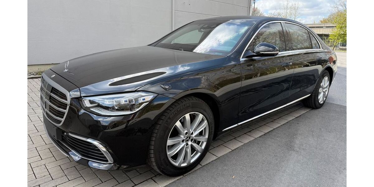 Mercedes-Benz S 680 4.526 km 678.300 &euro; Dortmund 44141