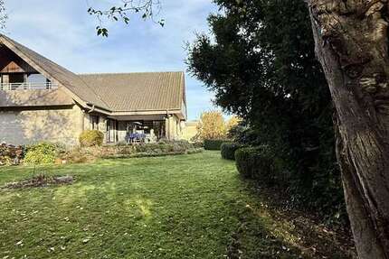 Haus Dülmen - 8 Zimmer, 307 m&sup2;, 435.000&euro; | Angebot:23745429