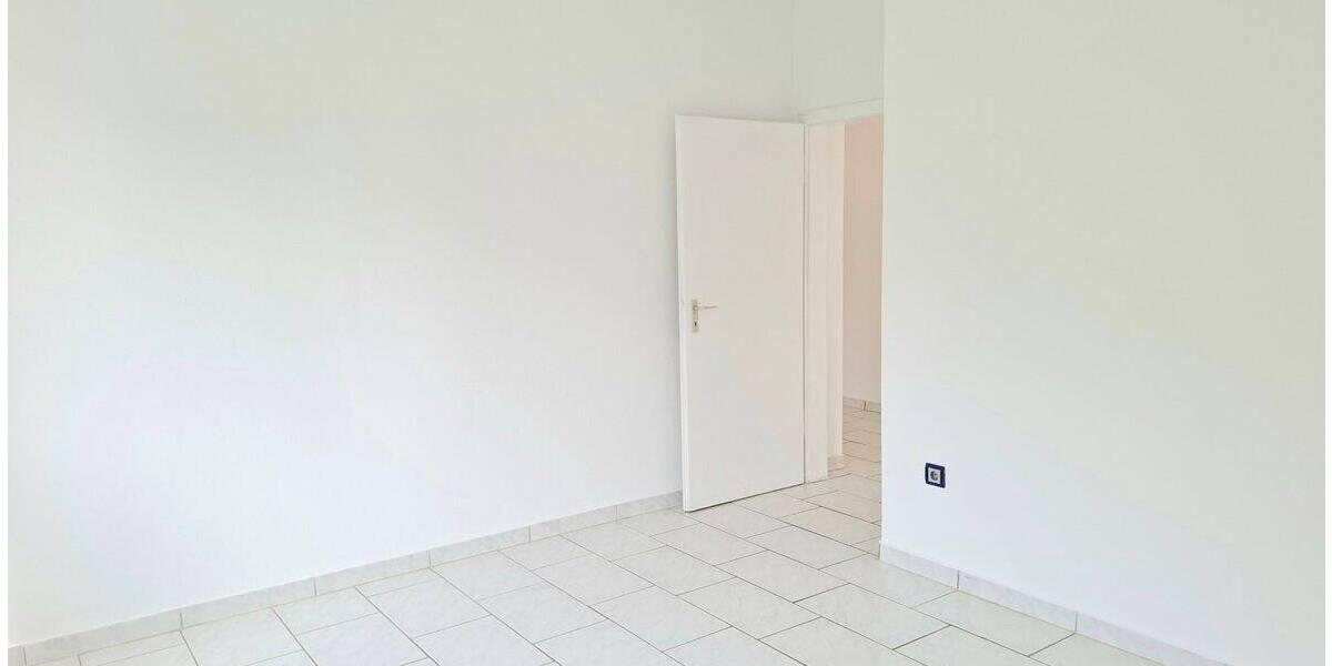 Recklinghausen-Hochlar! Kleine Single-Erdgeschosswohnung in einem gepflegten Mehrfamilienhaus. - Etagenwohnung Recklinghausen Hochlar | Angebot:26632410