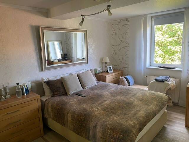 Etagenwohnung Gelsenkirchen Rotthausen - 5 Zimmer, 126 m&sup2;, 225.000&euro; | Angebot:26153990