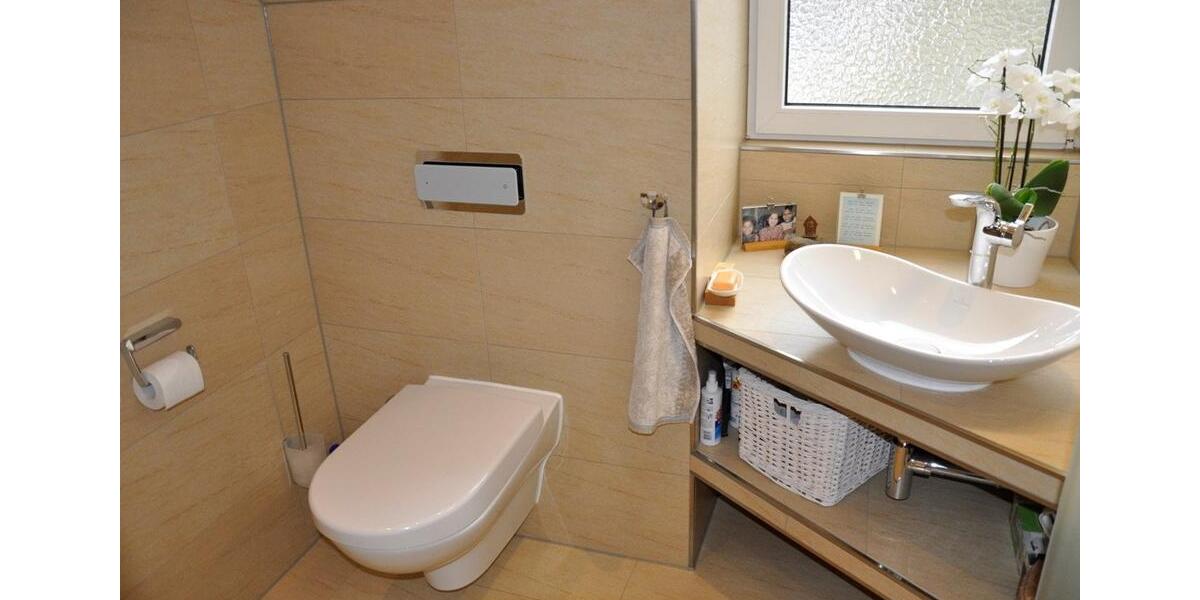Dachgeschoßwohnung Essen Stadtbezirk II - 1 Zimmer, 42 m&sup2;, 630&euro; | Angebot:26634212