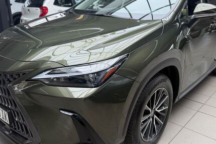 Lexus NX 450h 28.000 km 42.490 &euro; Bottrop 46236