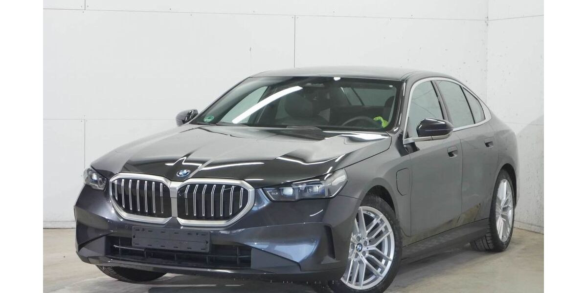 BMW 530 15.893 km 54.440 &euro; Marl 45770