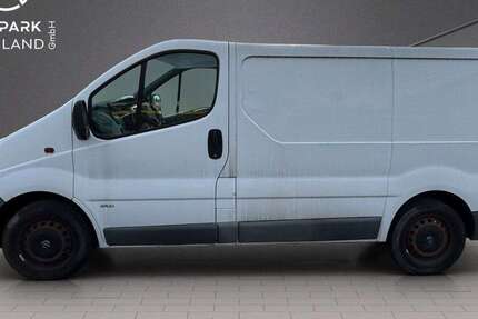 Opel Vivaro 193.210 km 1.990 &euro; Bochum 44866