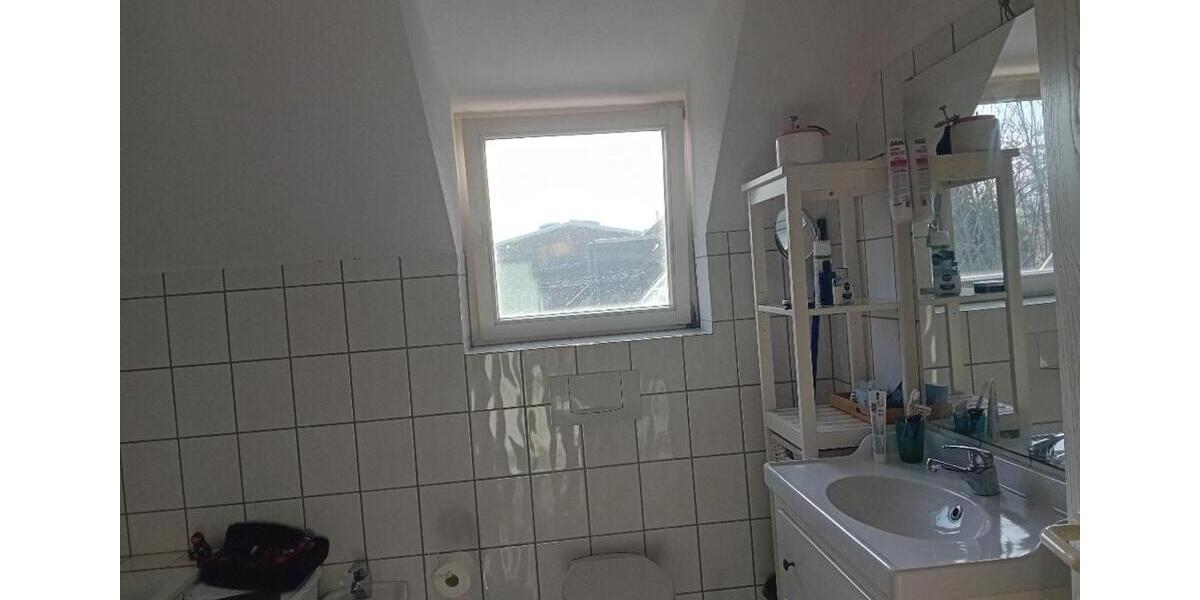 Dachgeschoßwohnung Oberhausen - 4 Zimmer, 110 m&sup2;, 195.555&euro; | Angebot:24979111