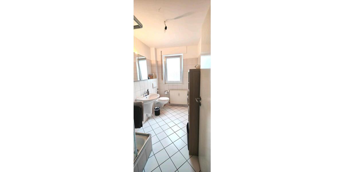 Erdgeschoßwohnung Essen Stadtbezirk IV - 1 Zimmer, 40 m&sup2;, 410&euro; | Angebot:26701765