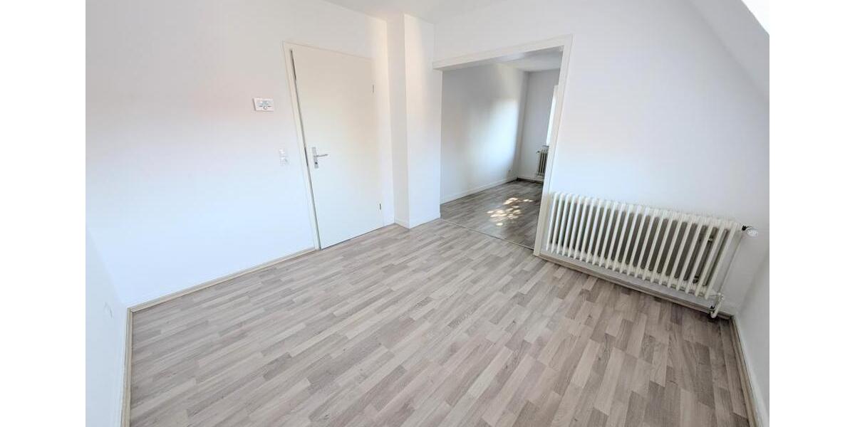 Dachgeschoßwohnung Marl Alt-Marl - 2 Zimmer, 61 m&sup2;, 425&euro; | Angebot:25335350