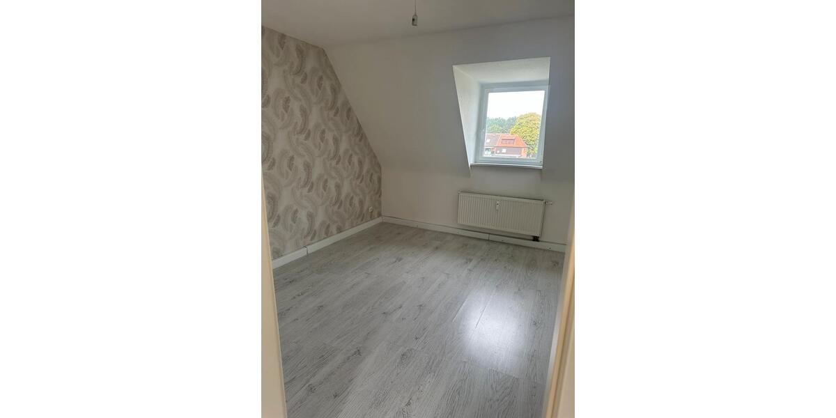 Dachgeschoßwohnung Marl Alt-Marl - 3 Zimmer, 63 m&sup2;, 650&euro; | Angebot:27621070