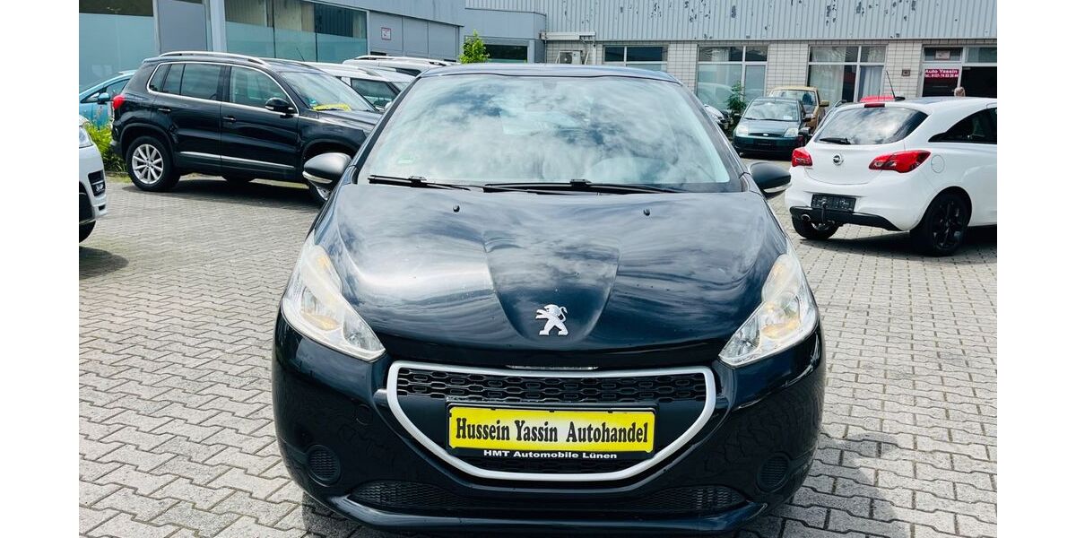 Peugeot 208 139.000 km 2.999 &euro; Dortmund 44147