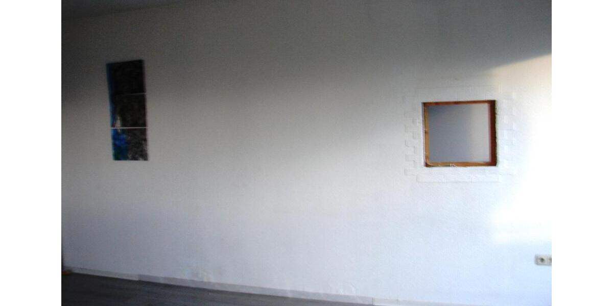 Dachgeschoßwohnung Gelsenkirchen Rotthausen - 3 Zimmer, 98 m&sup2;, 600&euro; | Angebot:26033838