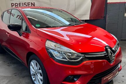 Renault Clio 74.000 km 8.990 &euro; Castrop-Rauxel 44575