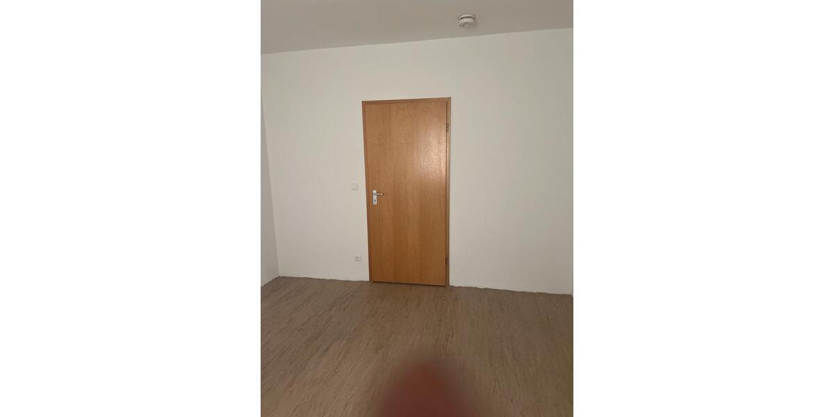 Etagenwohnung Gelsenkirchen - 1 Zimmer, 25 m&sup2;, 450&euro; | Angebot:25081404