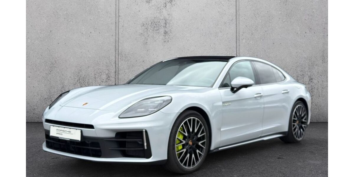 Porsche Panamera 24.396 km 120.900 &euro; Recklinghausen 45665