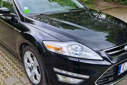 Ford Mondeo 122.500 km 12.900 &euro; Essen 45144