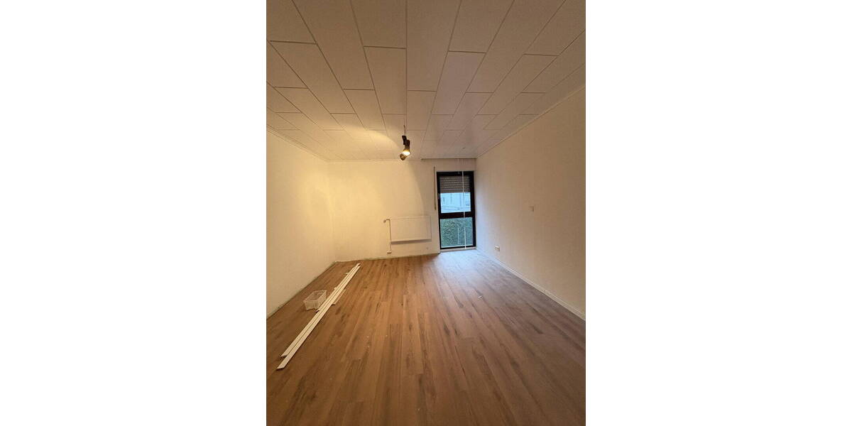 Etagenwohnung Gladbeck Mitte - 3 Zimmer, 94 m&sup2;, 900&euro; | Angebot:26117619