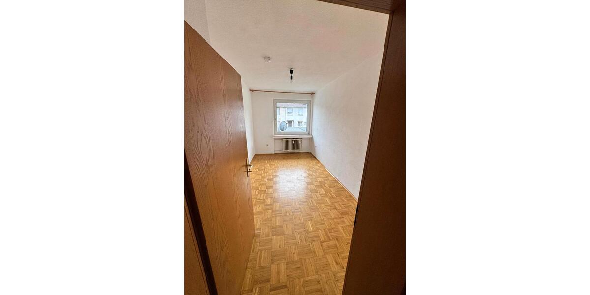 Etagenwohnung Essen Stadtbezirk IV - 3 Zimmer, 73 m&sup2;, 820&euro; | Angebot:25991811