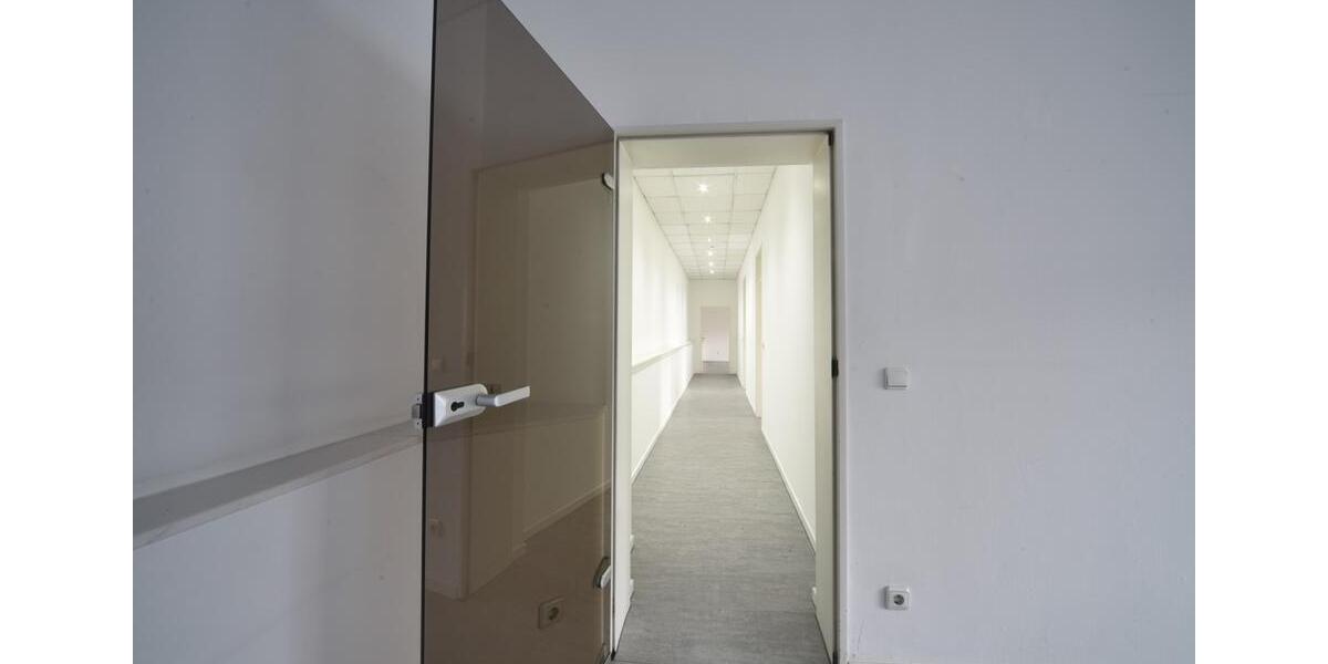 Gewerbeobjekt Oberhausen Alt-Oberhausen - 1.828&euro; | Angebot:26042184