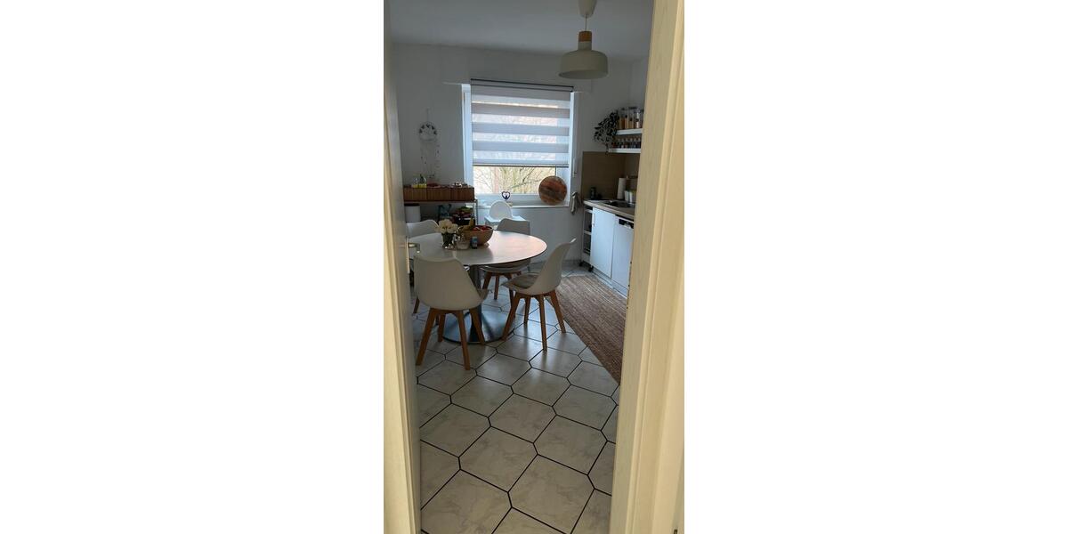 Etagenwohnung Gelsenkirchen - 3.5 Zimmer, 77 m&sup2;, 180.000&euro; | Angebot:27096124
