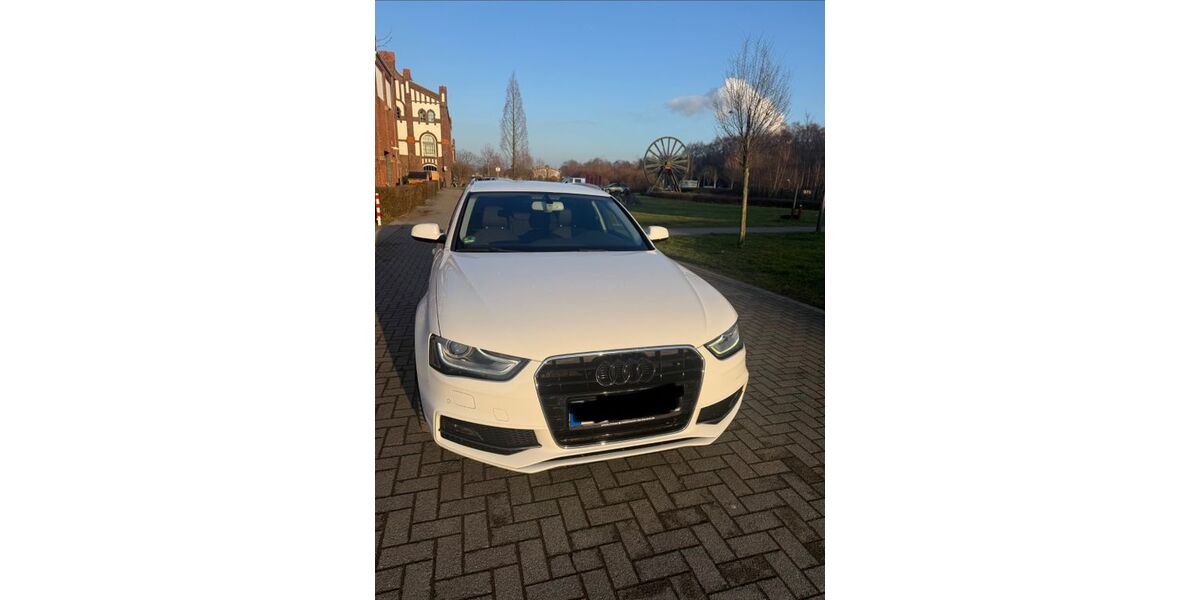 Audi A4 271.528 km 8.800 &euro; Waltrop 45731