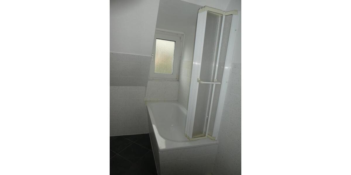 Dachgeschoßwohnung Gelsenkirchen Gelsenkirchen-Nord - 2 Zimmer, 50 m&sup2;, 369&euro; | Angebot:24754991