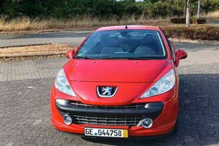 Peugeot 207 165.148 km 3.500 &euro; Hassel (Gelsenkirchen) 45896