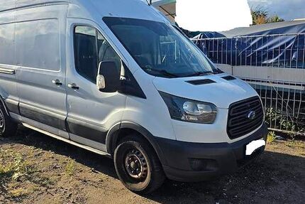 Ford Transit 203.560 km 5.900 &euro; essen 45259