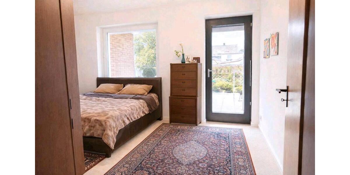 Erdgeschoßwohnung Oberhausen Schmachtendorf - 2.5 Zimmer, 90 m&sup2;, 229.000&euro; | Angebot:26721501