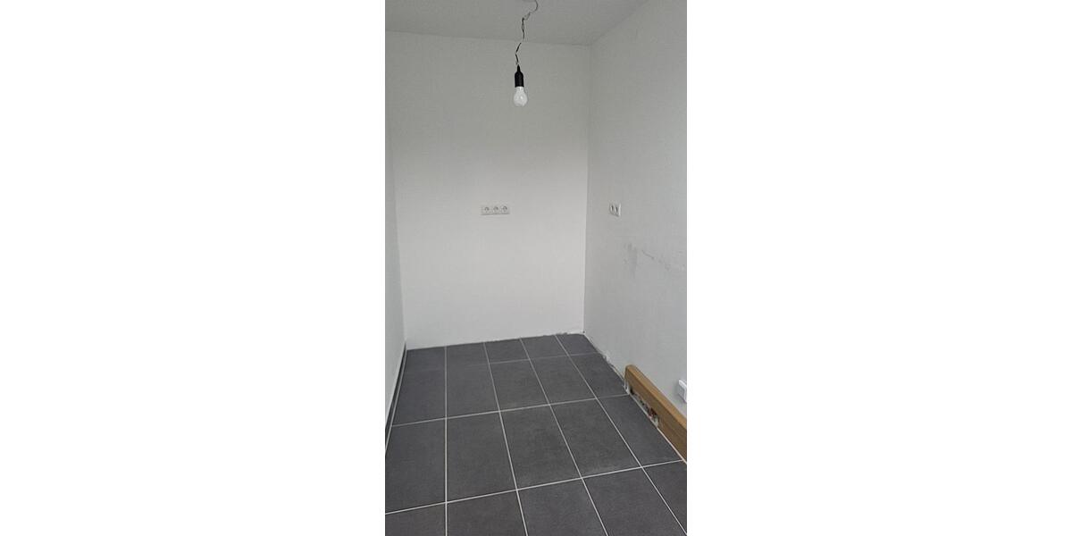 Dachgeschoßwohnung Dortmund Eving - 5 Zimmer, 90 m&sup2;, 1.000&euro; | Angebot:26639556