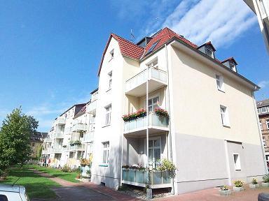 Erdgeschoßwohnung Essen Stadtbezirk VII - 2.5 Zimmer, 62 m&sup2;, 396&euro; | Angebot:26042962