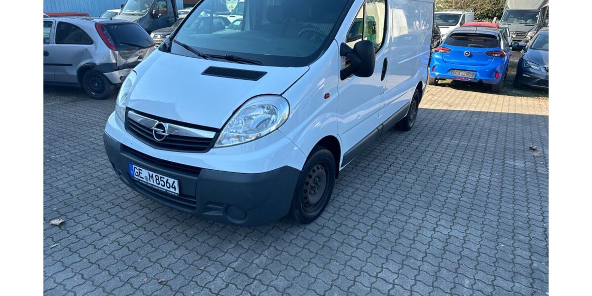 Opel Vivaro 185.000 km 5.500 &euro; Gelsenkirchen 45888