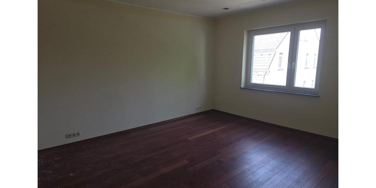 Etagenwohnung Bochum Bochum-Nord - 4 Zimmer, 100 m&sup2;, 750&euro; | Angebot:26611830