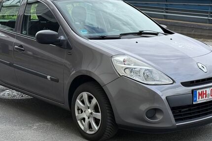 Renault Clio 115.000 km 4.400 &euro; Mülheim an der Ruhr 45479