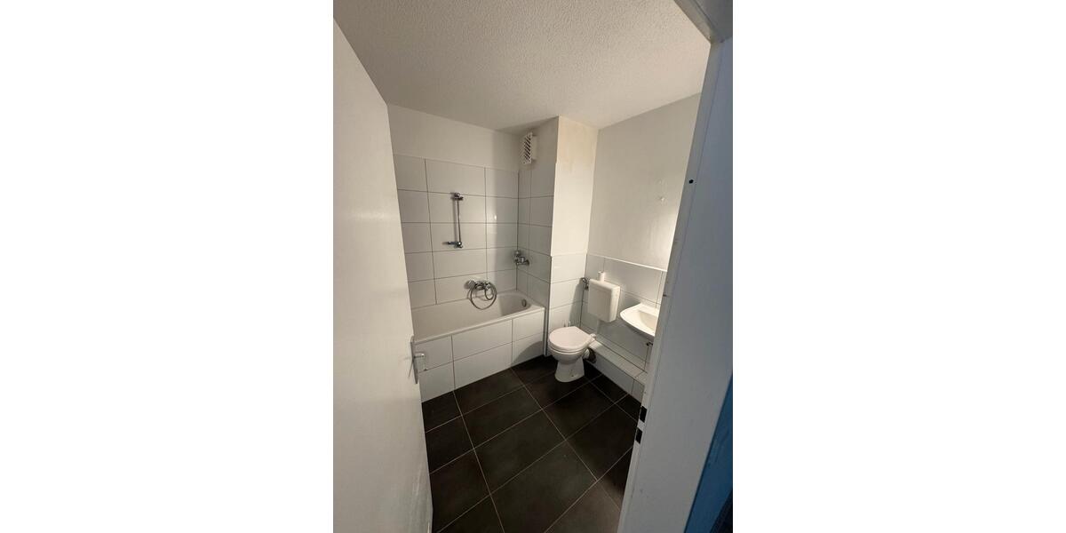 Etagenwohnung Gelsenkirchen Gelsenkirchen-Mitte - 1 Zimmer, 41 m&sup2;, 296&euro; | Angebot:26166760