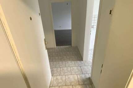 Wohnung Bottrop Batenbrock - 3 Zimmer, 66 m&sup2;, 90.000&euro; | Angebot:25641722