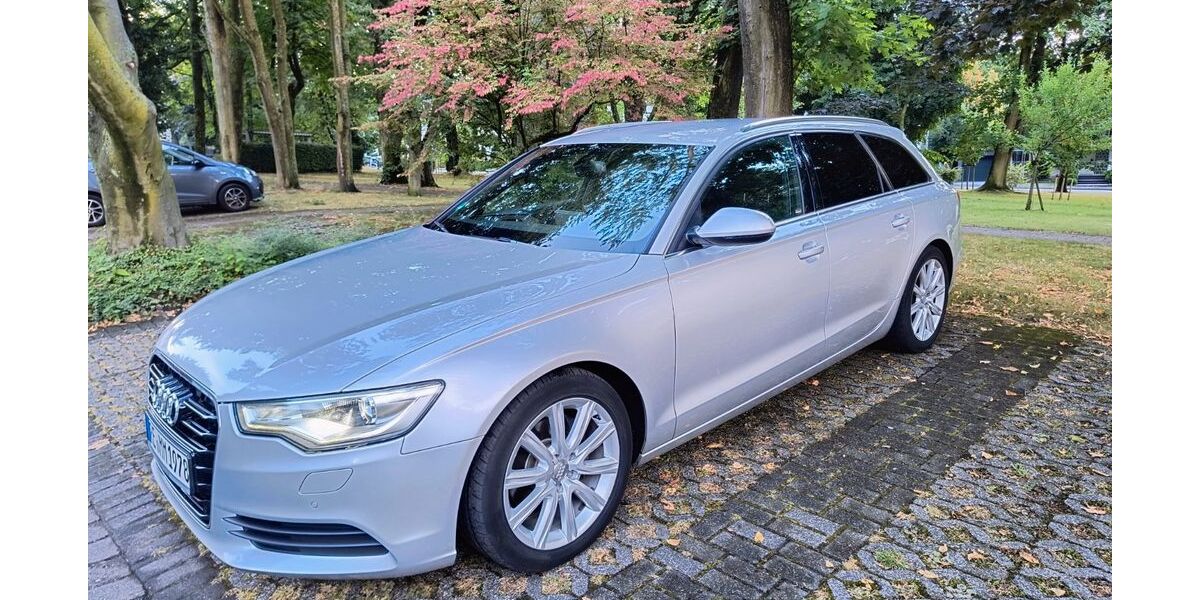 Audi A6 282.000 km 9.300 &euro; Recklinghausen 45665