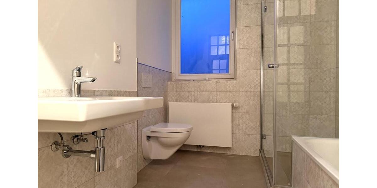 Villa Gelsenkirchen Buer - 12 Zimmer, 310 m&sup2;, 3.200&euro; | Angebot:22985202