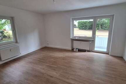 Wohnung Velbert Nierenhof - 3 Zimmer, 66 m&sup2;, 542&euro; | Angebot:27092701