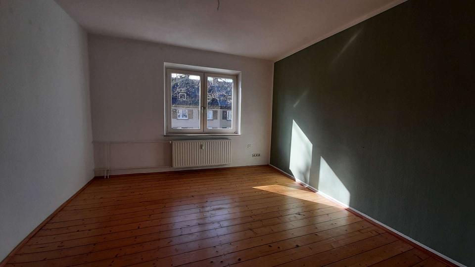 Etagenwohnung Bochum Bochum-Ost - 2 Zimmer, 62 m&sup2;, 500&euro; | Angebot:25307011