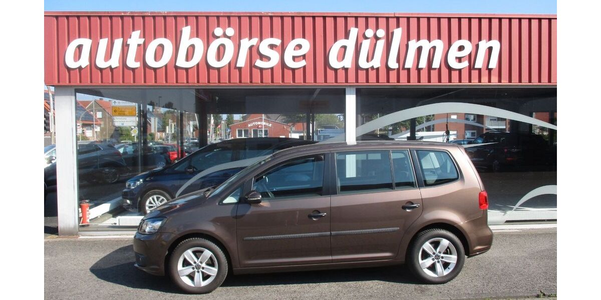 VW Touran 140.563 km 9.490 &euro; Dülmen 48249