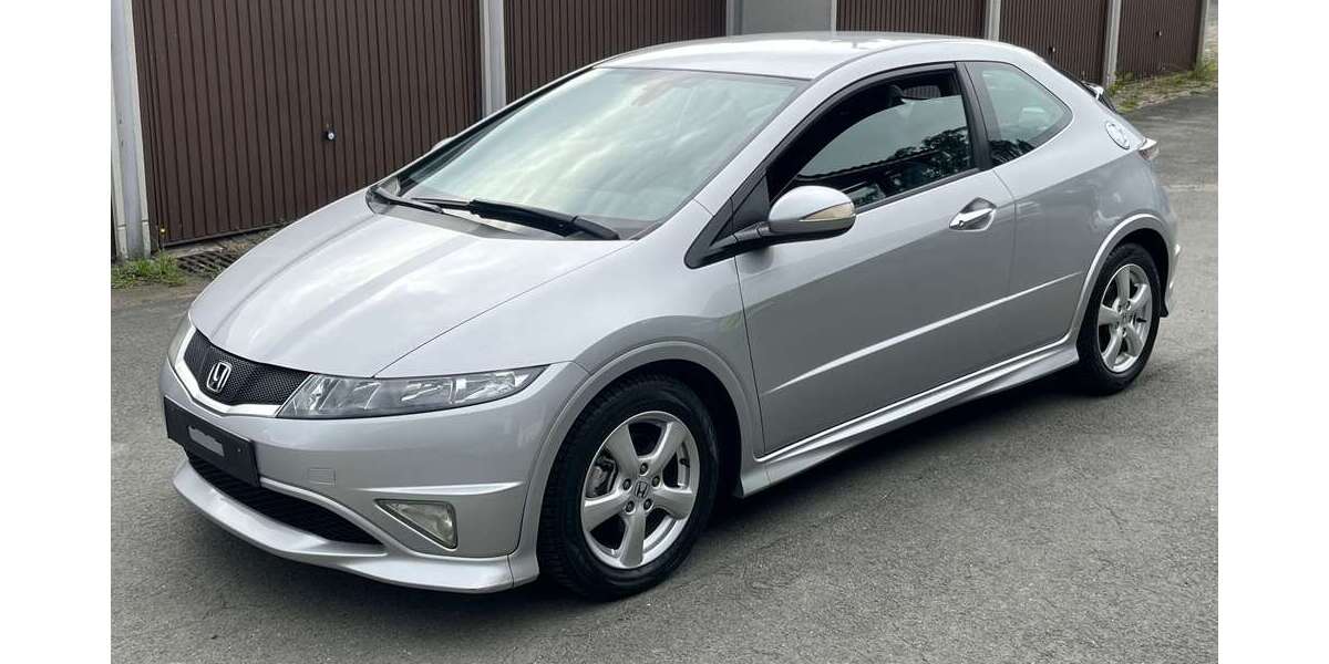 Honda Civic 100.000 km 5.990 &euro; Oberhausen 46119