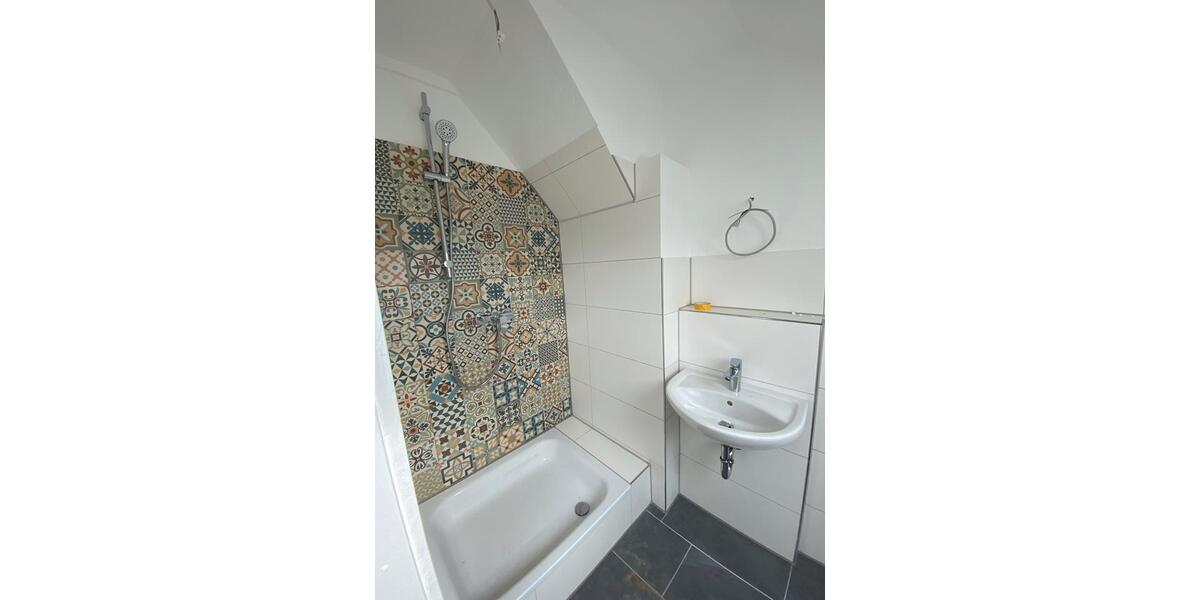 Dachgeschoßwohnung Hattingen Blankenstein - 3 Zimmer, 60 m&sup2;, 500&euro; | Angebot:26551768