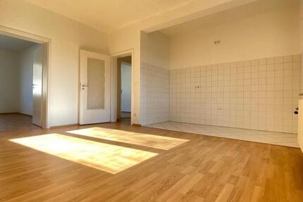 Wohnung Gelsenkirchen Gelsenkirchen-Mitte - 2 Zimmer, 67 m&sup2;, 436&euro; | Angebot:25995648