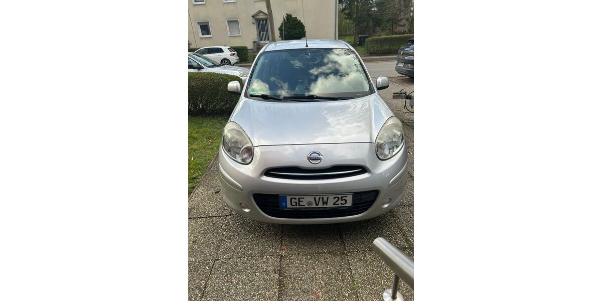 Nissan Micra 74.000 km 6.800 &euro; Gelsenkirchen 45891