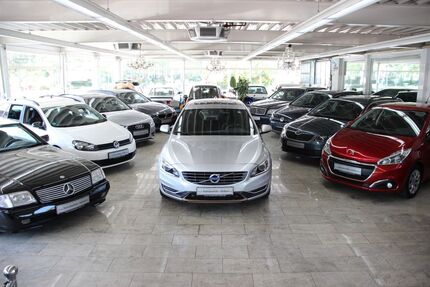 Volvo V60 140.000 km 12.850 &euro; Essen 45356