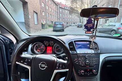 Opel Insignia 158.000 km 6.800 &euro; Herne, Stadt 44627