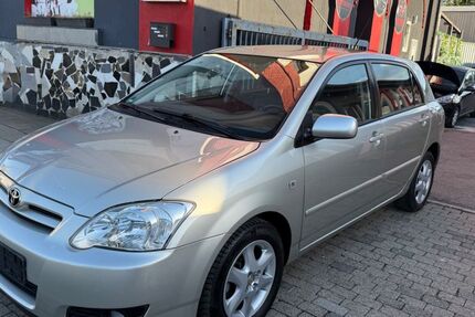 Toyota Corolla 33.000 km 5.500 &euro; Essen 45143