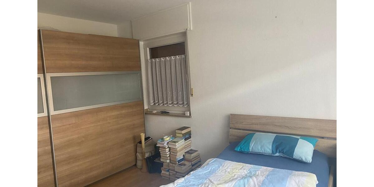 Hochparterre Essen Stadtbezirk IV - 2.5 Zimmer, 53 m&sup2;, 355&euro; | Angebot:26048943