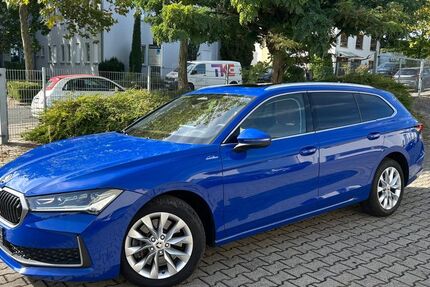 Skoda Superb 47.000 km 37.980 &euro; Dortmund 44269